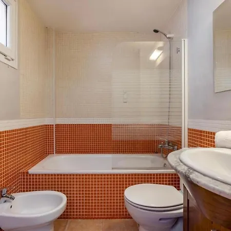 House Gran Estudio 5 Pax Apartment