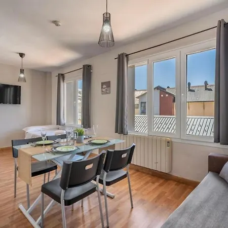 House Gran Estudio 5 Pax *